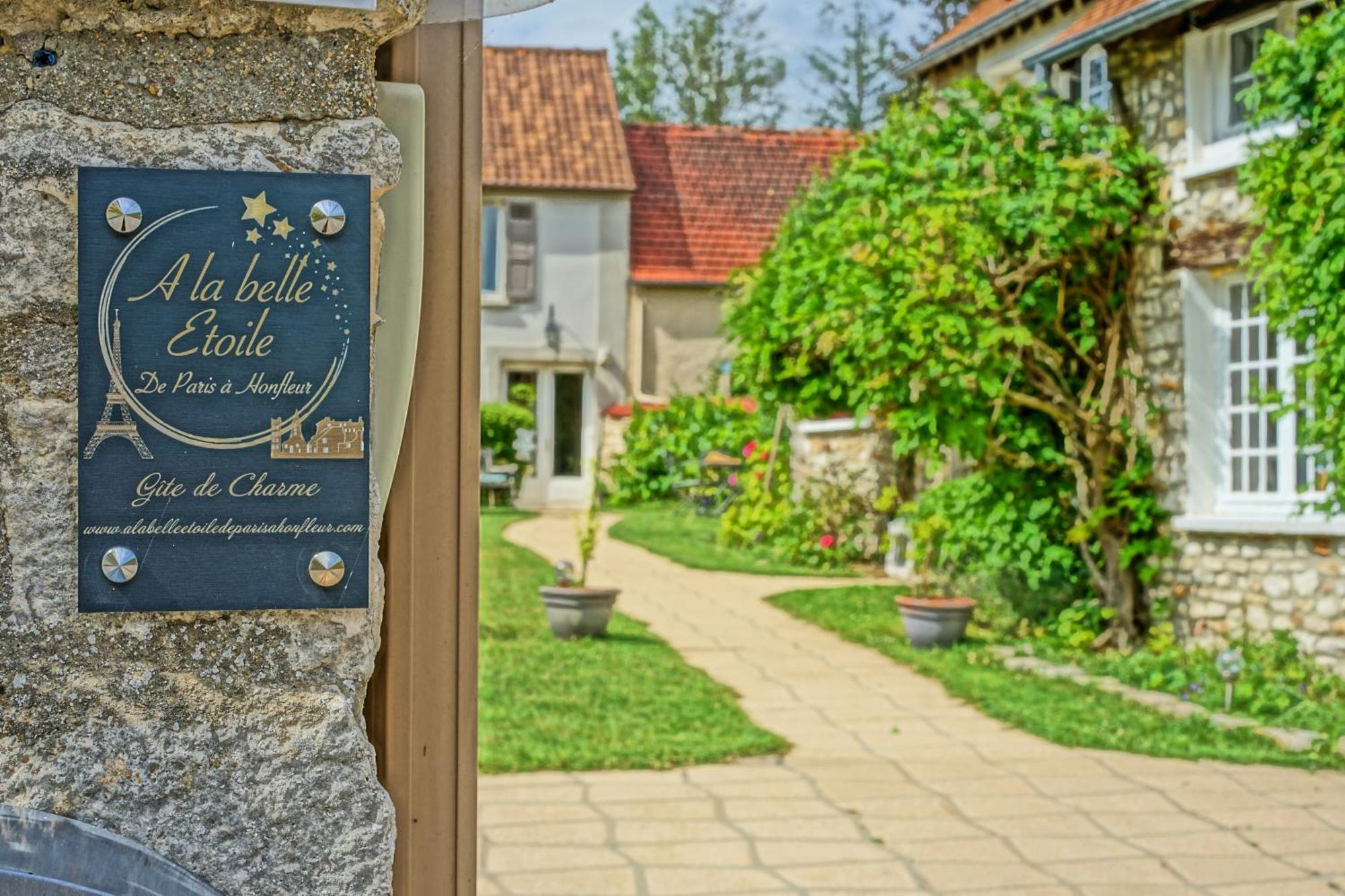 A La Belle Etoile De Paris A Honfleur Villa Cravent Exterior photo